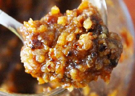 Лечебная смесь из грецких орехов с мёдом и чесноком