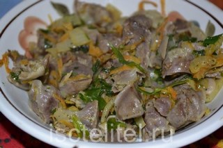 Чем полезны куриные желудки?