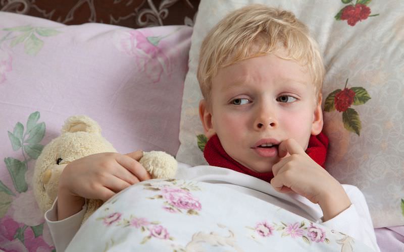 Постельный режим - главный спутник успеха в лечении простудных заболеваний.