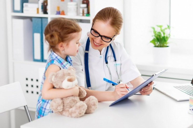 Буллезный эпидермолиз: что такое, основные симптомы, 3 вида, способы лечения, видео