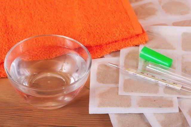 Горчичники – всем известное средство для борьбы с сухим кашлем Горчичники – всем известное средство для борьбы с сухим кашлем