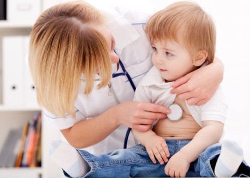 Хрипы у ребенка должны насторожить родителей Хрипы у ребенка должны насторожить родителей