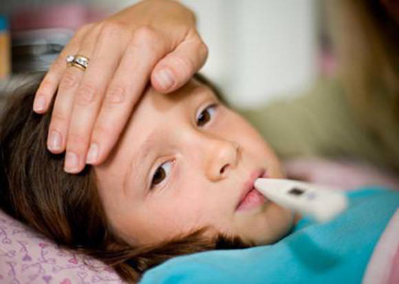 При кашле следует контролировать температуру тела При кашле следует контролировать температуру тела