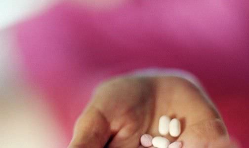 При выборе медикаментозных средств необходимо обратить внимание на противопоказания и побочные эффекты. При выборе медикаментозных средств необходимо обратить внимание на противопоказания и побочные эффекты.