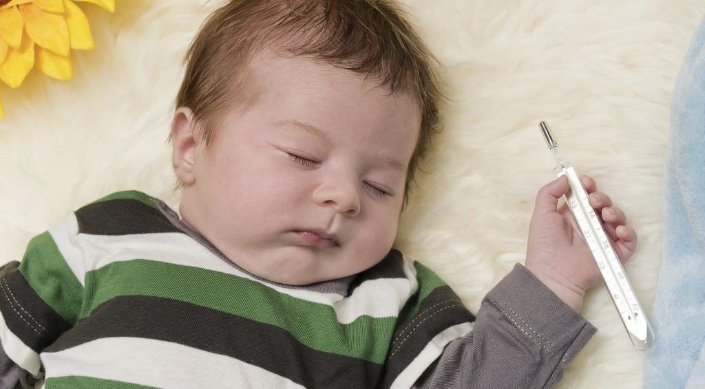 Следует контролировать температуру тела Следует контролировать температуру тела